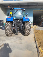 Trattore  NEW HOLLAND modello T5.100 con 350 ore di lavoro Trattore usato pochissimo, solo per spost - 4