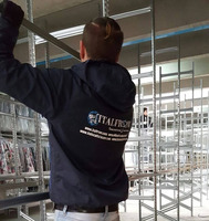 Montaggio e Posa in opera Arredi interni ed Esterni di ogni genere - 2