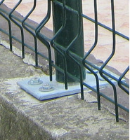 Recinto-Box Modulare per Cani in Ferro Zincato e Verniciato Verde-con Pali a Tassellare - cm 200x200 - 5