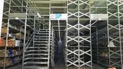Scaffalatura componibile lunghezza 10,5 metri , altezza 3,00 mt, profondità 40 cm  con 5 ripiani in - 3