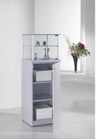 Vetrina in Cristallo Temperato con  Base in Legno apribile, dimensioni  (45X45X h135)  Alldes  Made  - 2