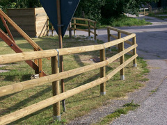 Mezzi Pali in Legno di Pino Nordico Torniti Impregnati- Trattati Classe III - Diametro: 8cm - H100cm - 3