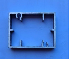 Piantana Completa in Ferro con Copertura in Alluminio H 105 cm per Pannello Riempitivo - 3