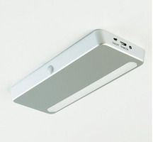 Luminaria LED Ricaricabile Con Sensore Di Movimento - 3