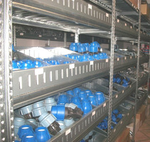 Scaffalatura per minuterie, completa, lunghezza 9 metri , altezza 2,00 mt, profondità 40 cm con 4 ri