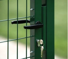 Cancello Medium Pedonale - con Rete 50X200X5 mm - Telaio 35/40 mm - Dimensione: cm100X175 h - Peso 35 kg - Colore:Verde - 4