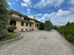 vendita prestigiosa villa