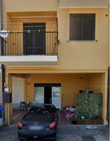 Affittasi Appartamento su due livelli tot. 120mq con doppio ingresso - 2