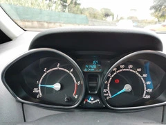 Ford B-Max 1.5 TDCi 75 CV - 6