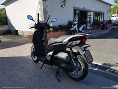HONDA SH 300 - 4