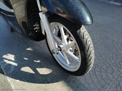HONDA SH 300 - 21