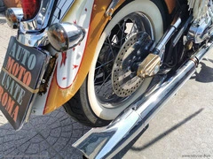 HARLEY-DAVIDSON Softail Deluxe - 21