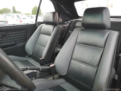 BMW 320i Cabrio L - 15