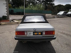 BMW 320i Cabrio L - 26