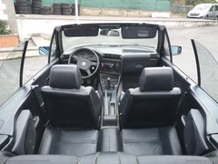 BMW 320i Cabrio L - 35