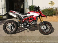 DUCATI Hypermotard 939 - 15