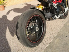 DUCATI Hypermotard 939 - 22