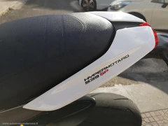 DUCATI Hypermotard 939 - 24