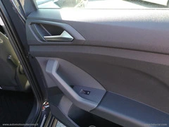 VOLKSWAGEN T-Cross 1.0 TSI - 24
