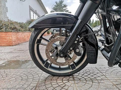 HARLEY-DAVIDSON FLTRXS Road Glide 1690 - 14