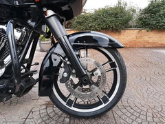 HARLEY-DAVIDSON FLTRXS Road Glide 1690 - 19