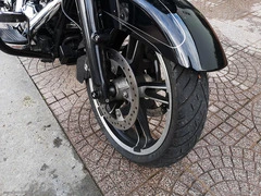 HARLEY-DAVIDSON FLTRXS Road Glide 1690 - 24