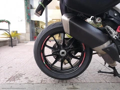 DUCATI Hyperstrada 939 - 20