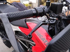 DUCATI Hyperstrada 939 - 31