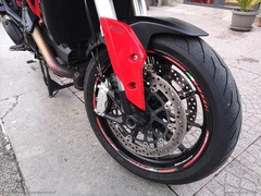 DUCATI Hyperstrada 939 - 34