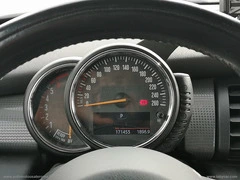MINI Mini Cooper D Cabrio - 11