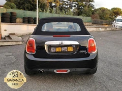 MINI Mini Cooper D Cabrio - 35