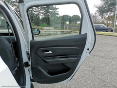 DACIA Duster 1.6 SCe GPL 4x2 Essential - 25