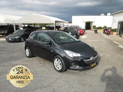 OPEL Corsa 1.2 Coupé b-Color