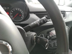 OPEL Corsa 1.2 Coupé b-Color - 9