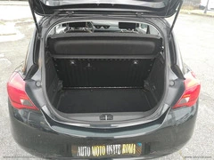 OPEL Corsa 1.2 Coupé b-Color - 27