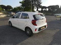 KIA Picanto 1.0 12V GPL 5p. X-LINE - 3