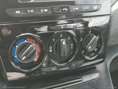 LANCIA Ypsilon 1.2 69 CV 5p. GPL Ecochic Gold - 9