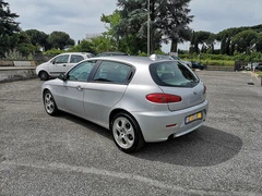 ALFA ROMEO 147 1.9 JTD 120CV - 3