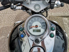 SUZUKI VL Intruder 250 - 7