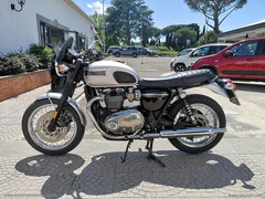 TRIUMPH Bonneville T 120 - 11