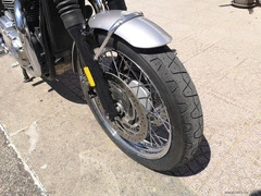 TRIUMPH Bonneville T 120 - 22
