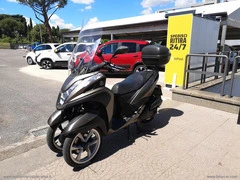 YAMAHA Tricity 155 - 5