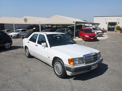 MERCEDES-BENZ 190 1.8 E