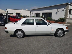MERCEDES-BENZ 190 1.8 E - 32