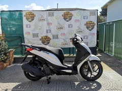 PIAGGIO Medley 200 / S - 3