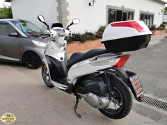 KYMCO People 300 GTI ABS - 4