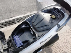KYMCO People 300 GTI ABS - 27
