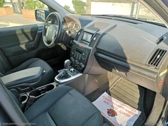 LAND ROVER Freelander 2.2 SD4 S.W. S - 32