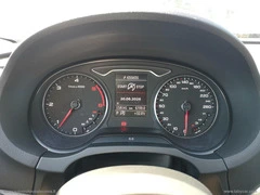 AUDI A3 SPORTBACK 2.0 TDI S tronic Ambition - 8