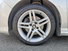 PEUGEOT 308 CC 2.0 HDi Allure - 37